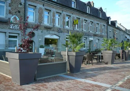 Pot décoratif carré avec contre-bac 85 à 700 L, PEHD rotomoulé, 21 coloris