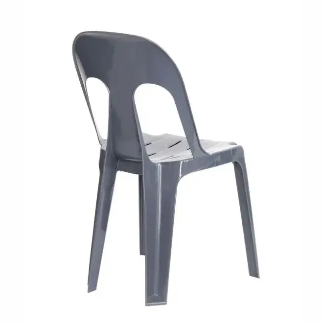 Chaise July
