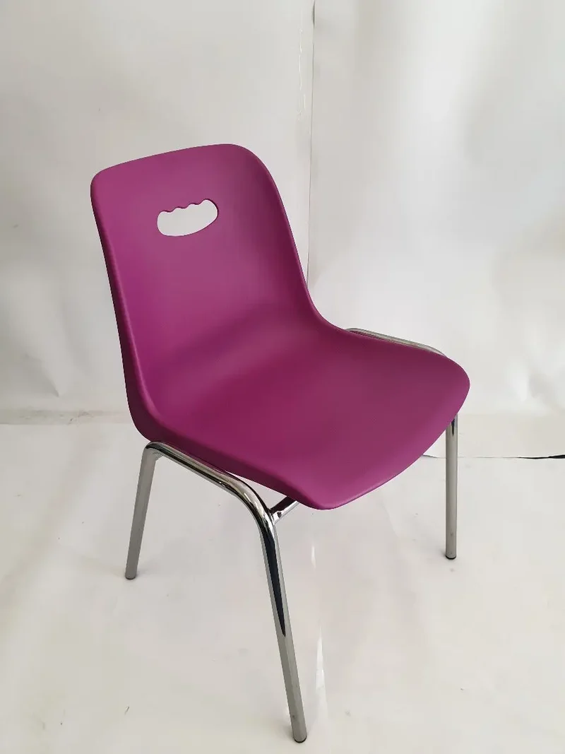 Chaise empilable coque plastique Venise