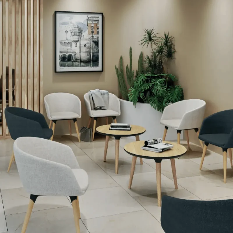 Fauteuil ARCO en tissu et pieds bois