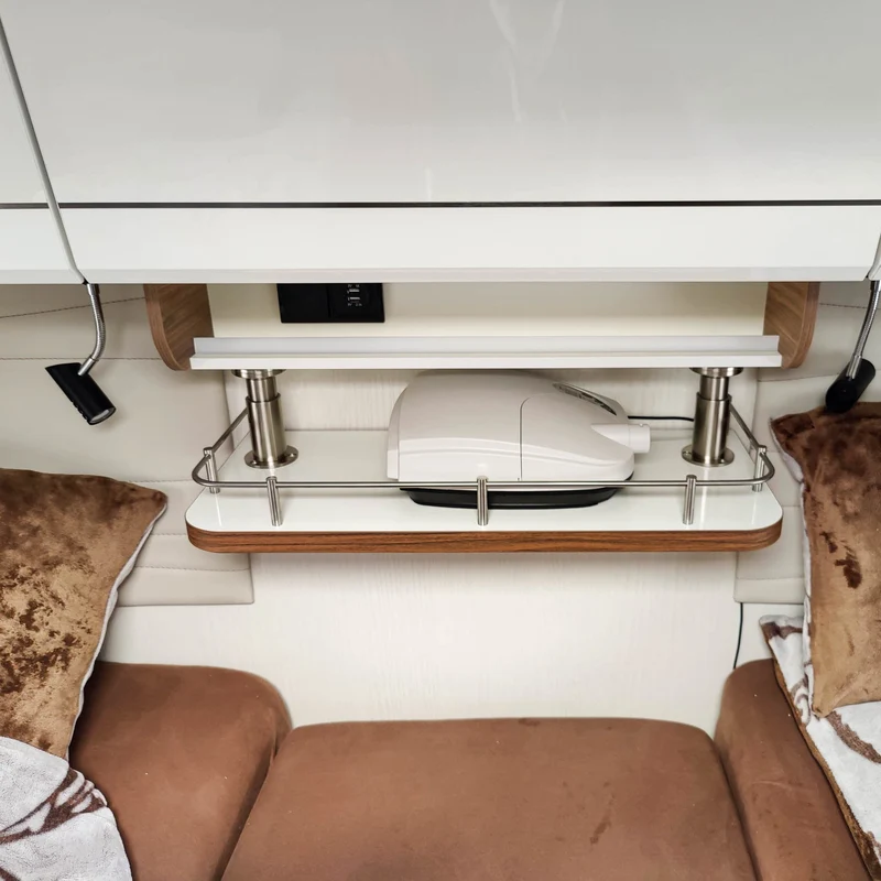 Étagère suspendue universelle pour caravanes, camping-cars et autocaravanes