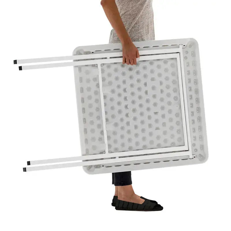 Table carrée pliante plastique 69 x 69 cm