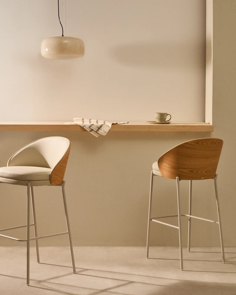 Eamy stool in beige faux leather & Natural 77 cm