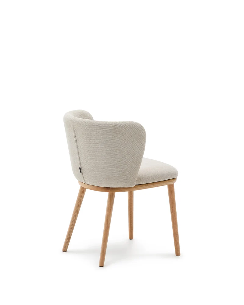 Ciselia chair beige chenille and natural legs
