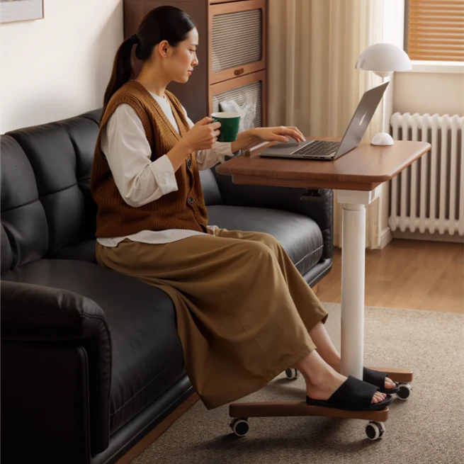 Bureau pour ordinateur portable en bois massif relevable et réglable avec roulettes universelles