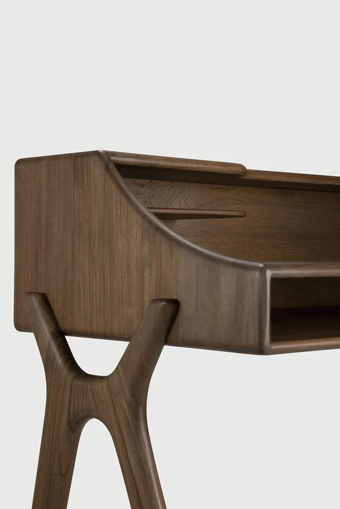 Flow Desk