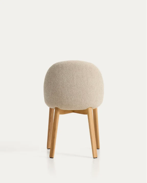 Meila chair in beige chenille with legs in natural finish