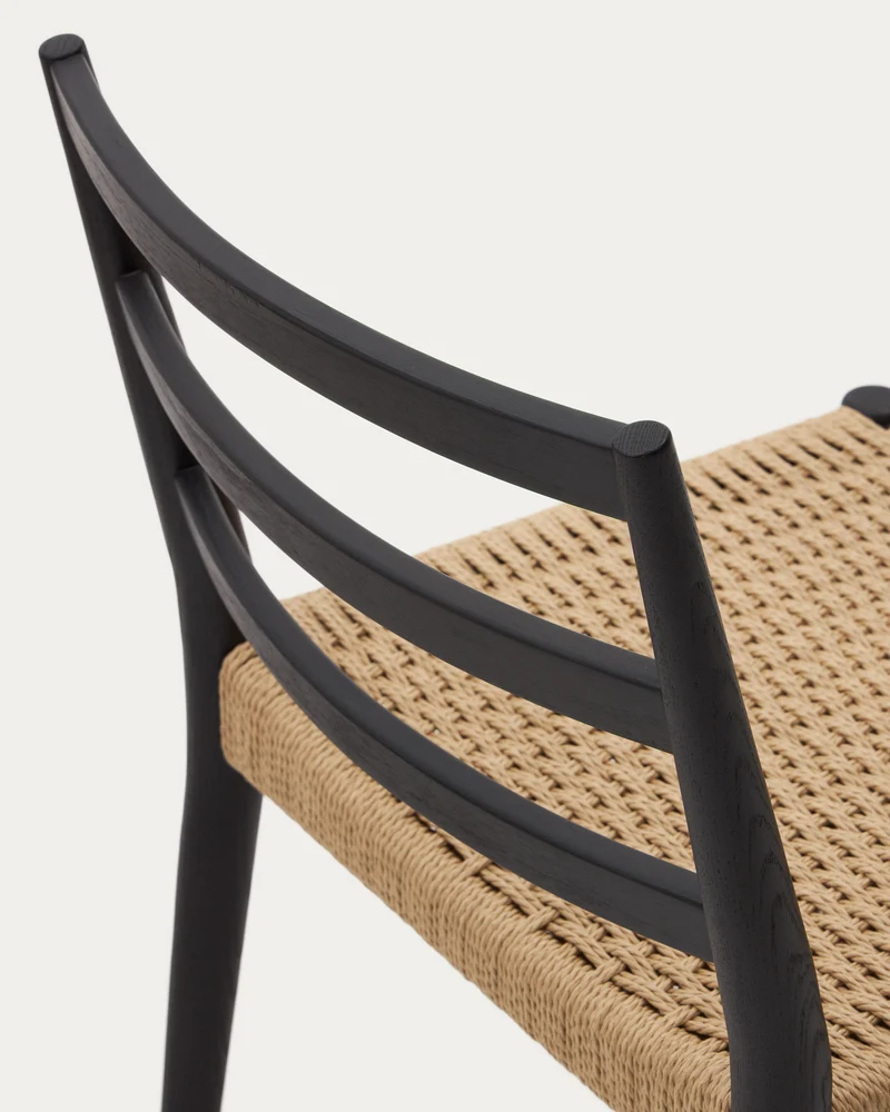 Analy chair in solid oak with black finish and rope seat