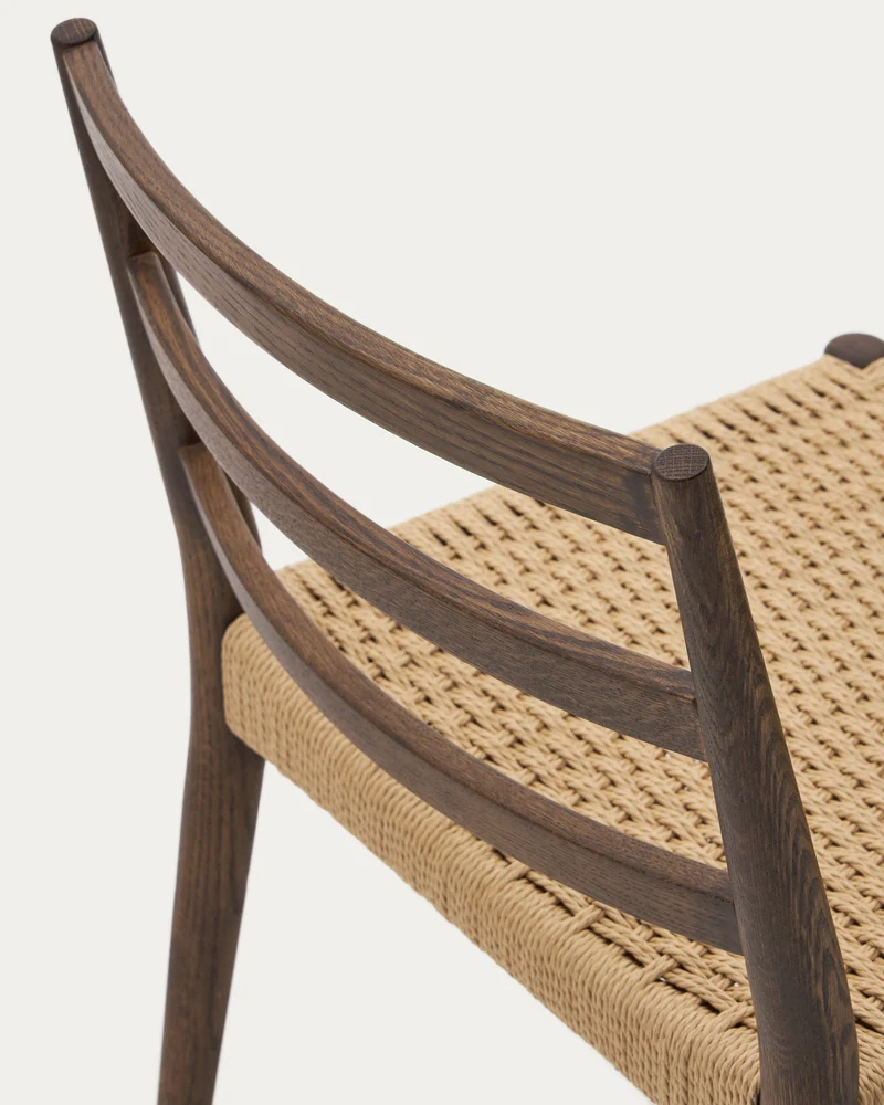 Analy chair in solid oak with walnut finish and rope seat