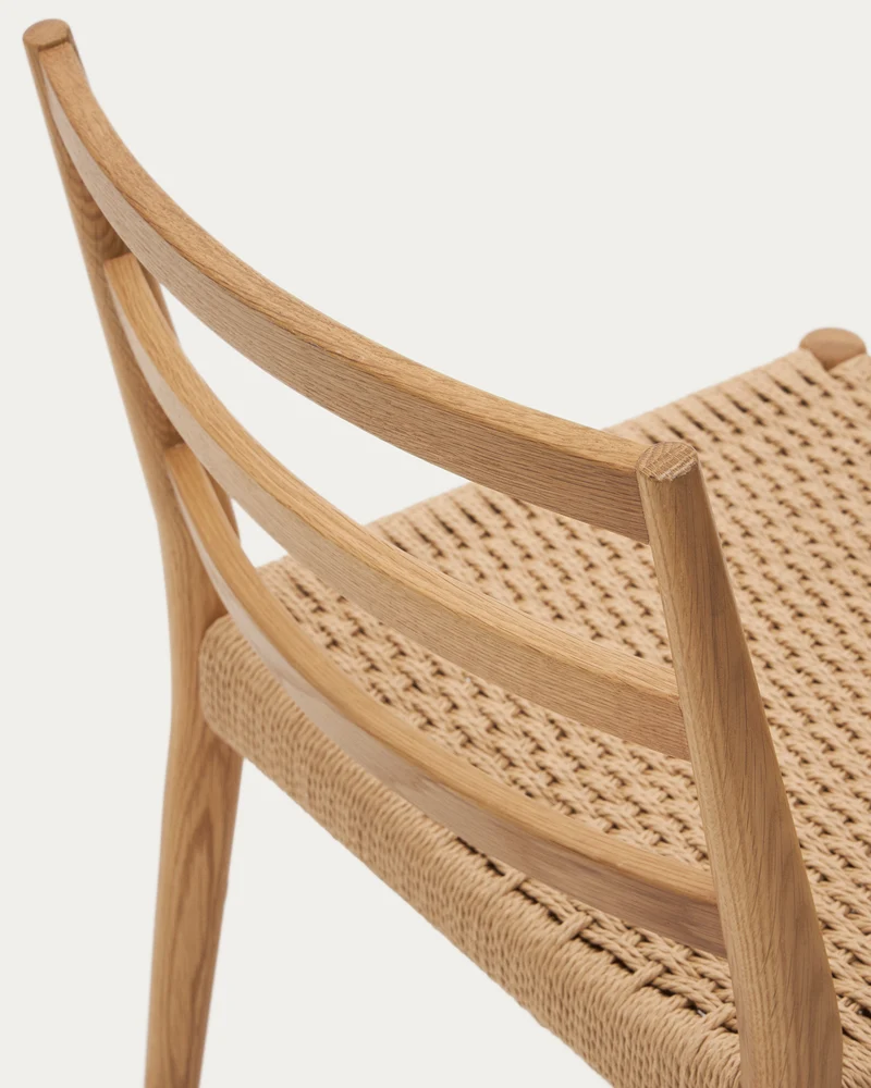 Analy chair in solid oak with natural finish and rope seat