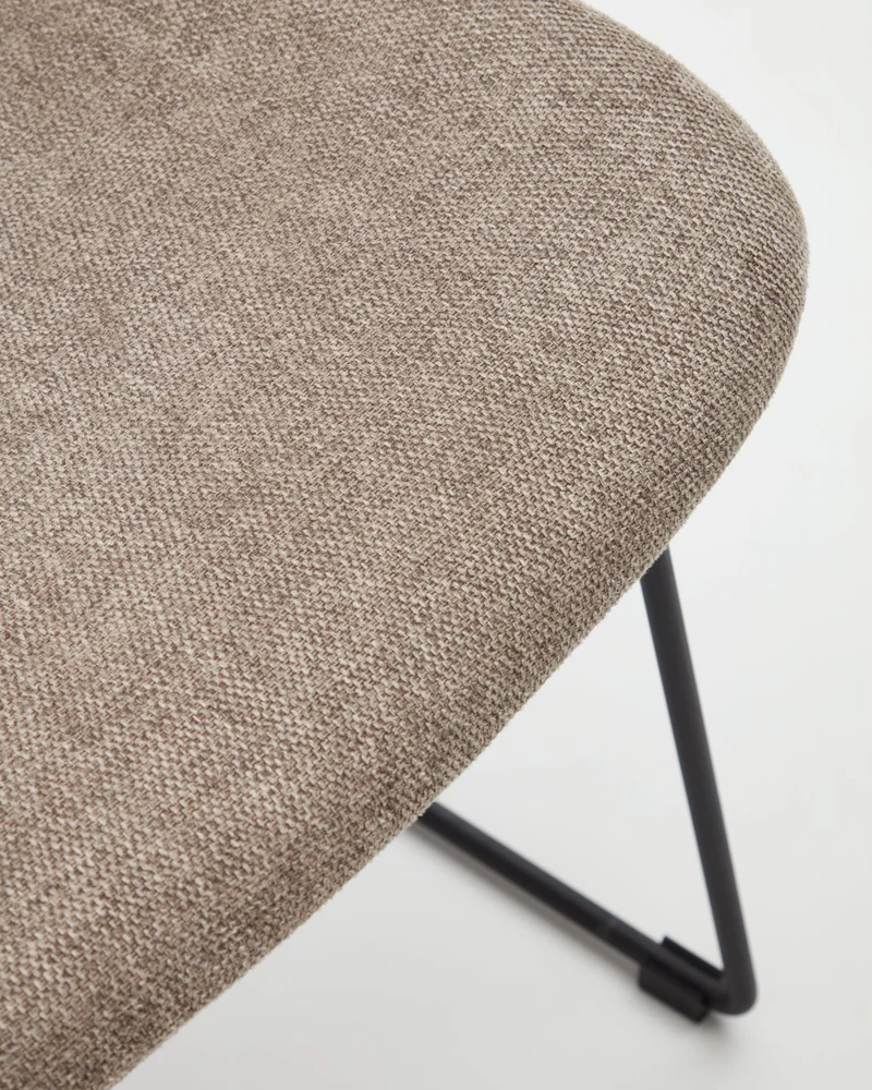 Zahara chair in brown with steel legs in a black finish