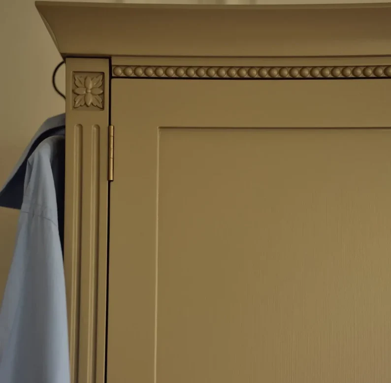 Larsson Triple Wardrobe, 170cm