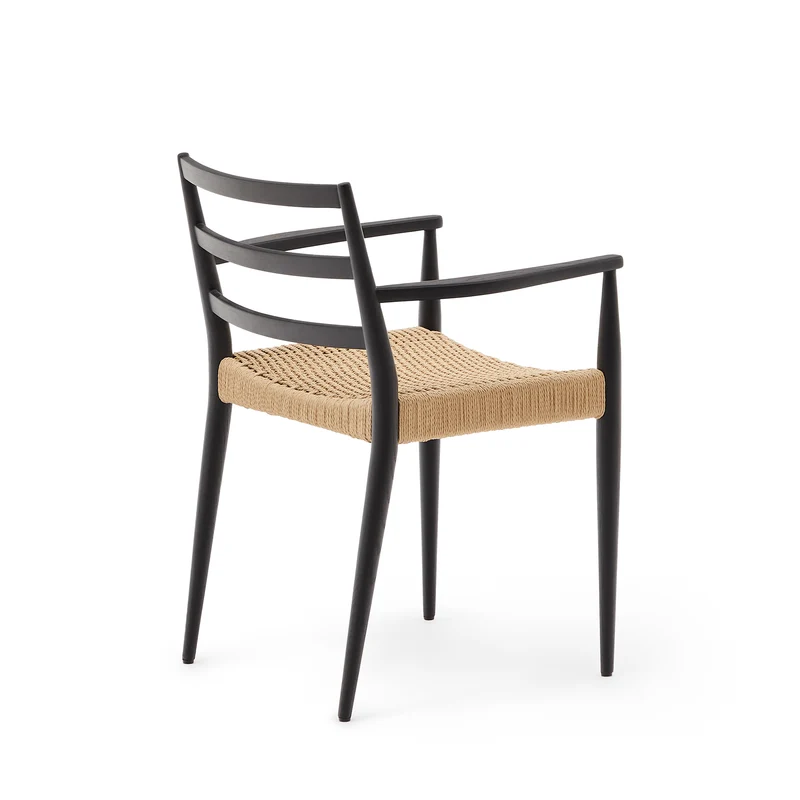 Analy chair with armrests in solid oak wood in a black finish and rope cord seat