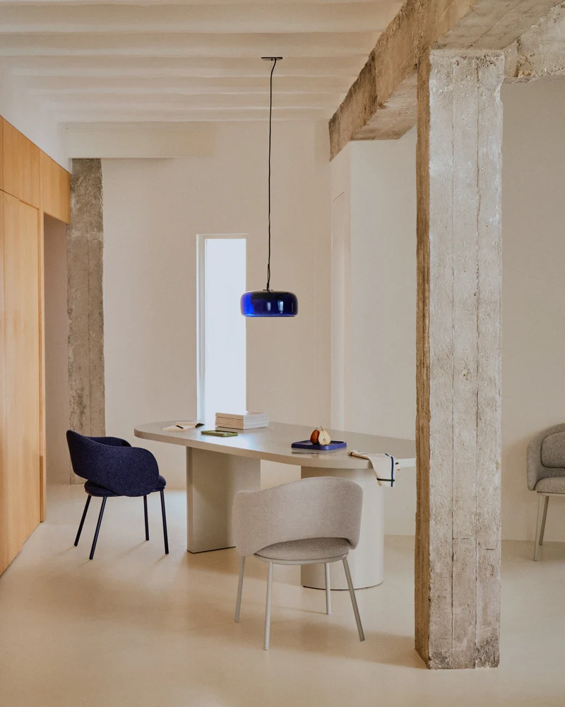 Maina chair in beige and steel legs in a beige finish, FSC Mix Credit