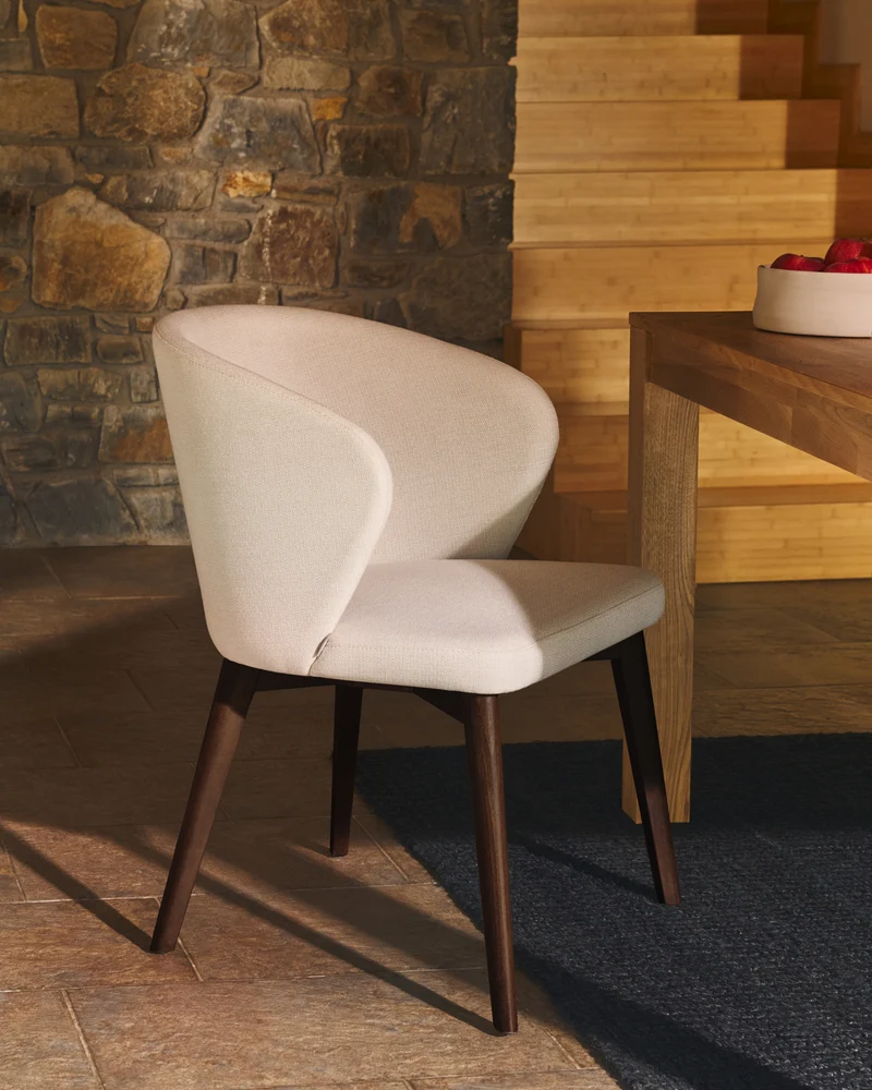 Darice chair in beige chenille and solid beech wood in a walnut finish