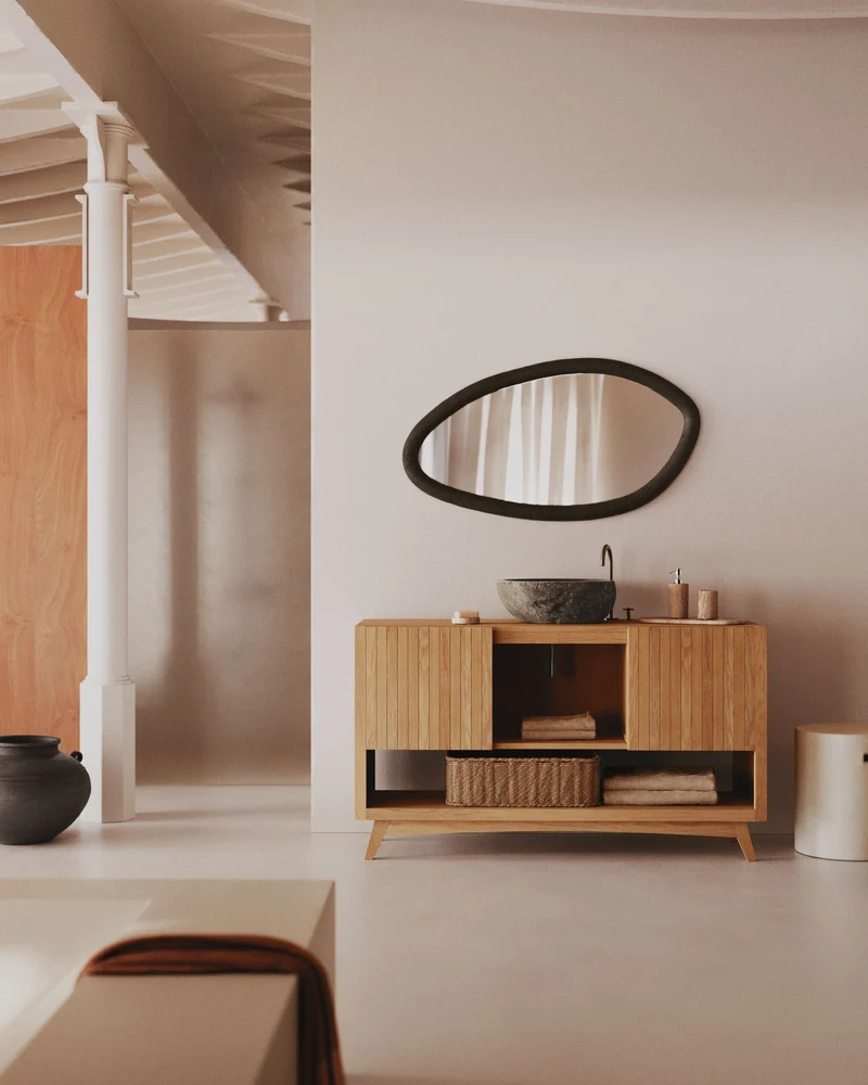 Magrit mirror in solid mungur wood with a black finish Ø 60 x 110 cm