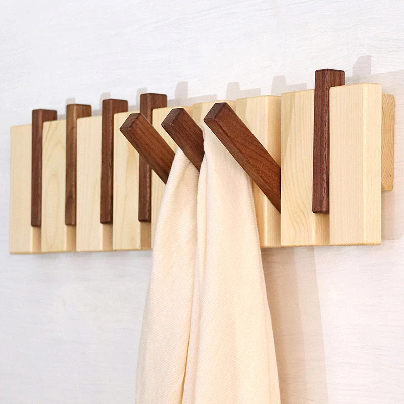 Porte-manteau mural en bois avec crochets rabattables