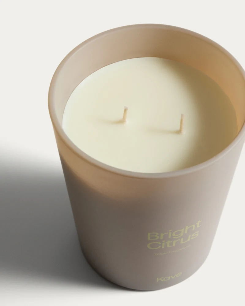 Bright Citrus citronella scented candle 900g
