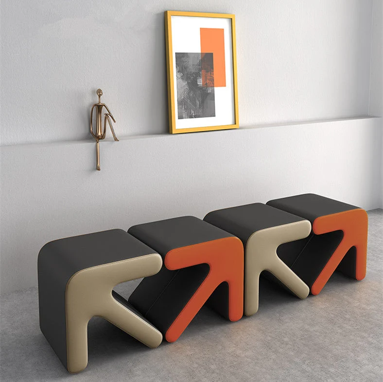 Repose-pieds de style flèche en similicuir PU doux pour la maison de luxe léger