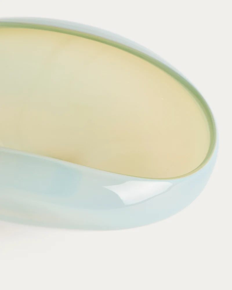 Nodila white glass centrepiece 23 x 16.5cm