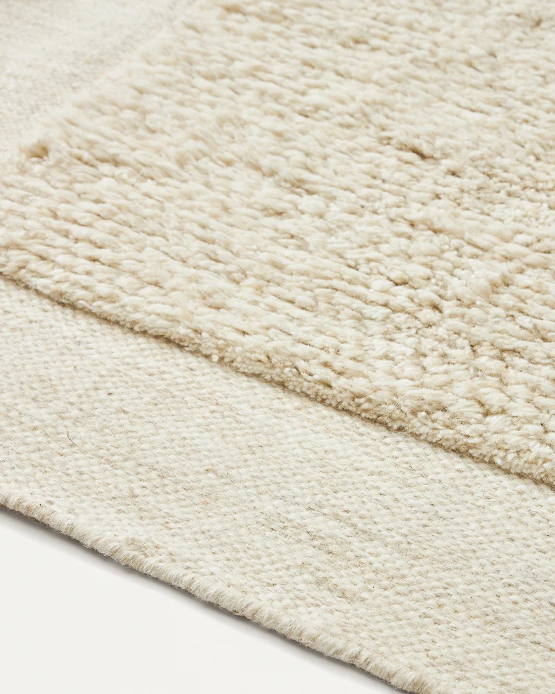Marely White Rug, 200 x 300 cm