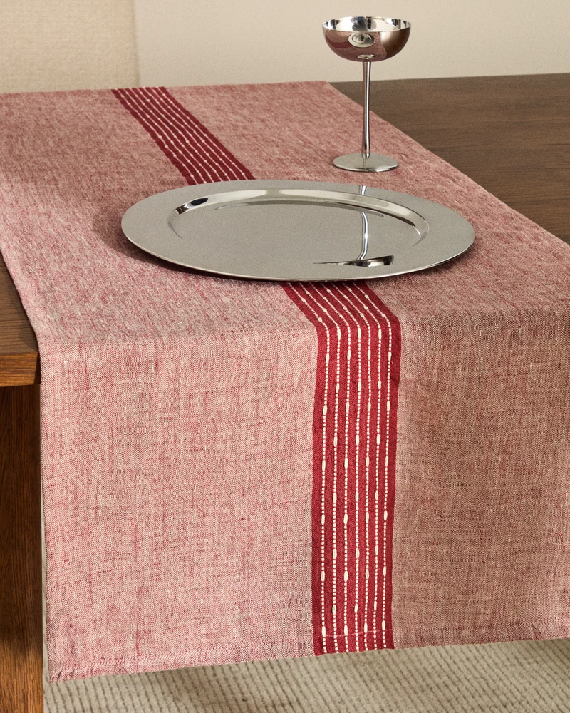 Calena linen table runner 50 x 150 cm