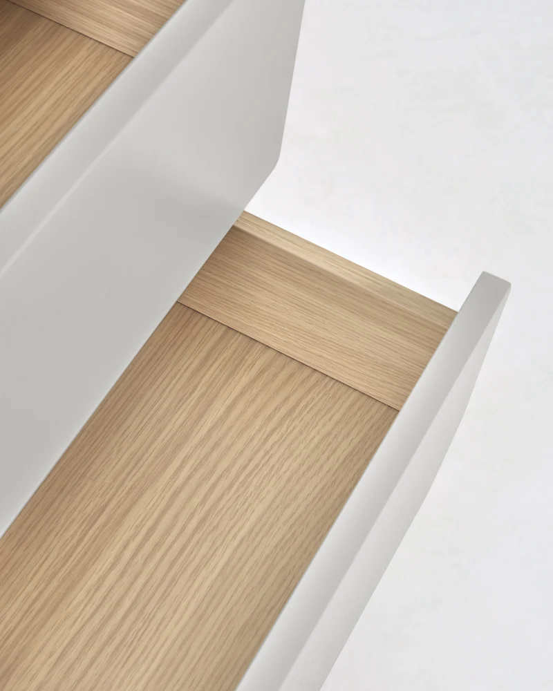 Anielle Chest of Drawers