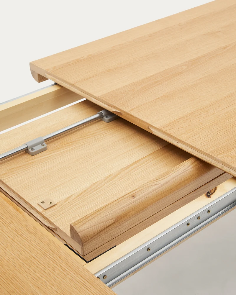 Jondal Extendable Table