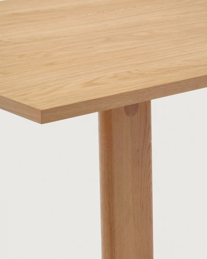 Arlen Extendable Table - Natural