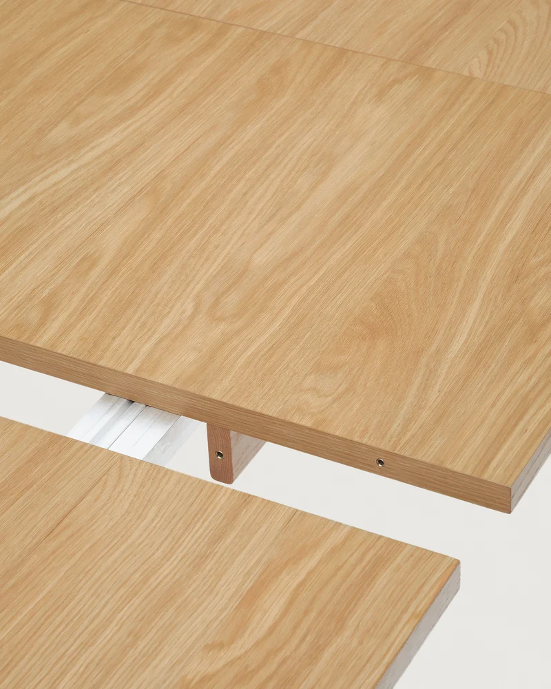 Arlen Extendable Table - Natural