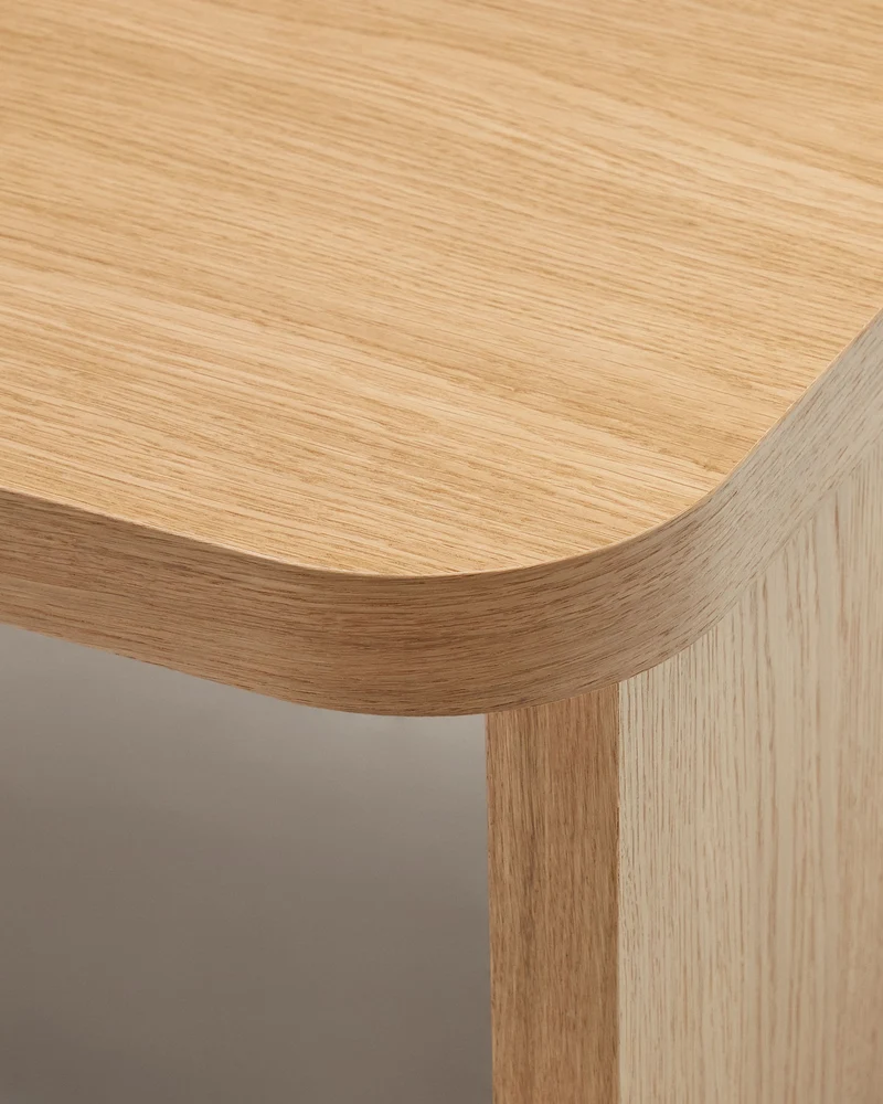 Oaq coffee table