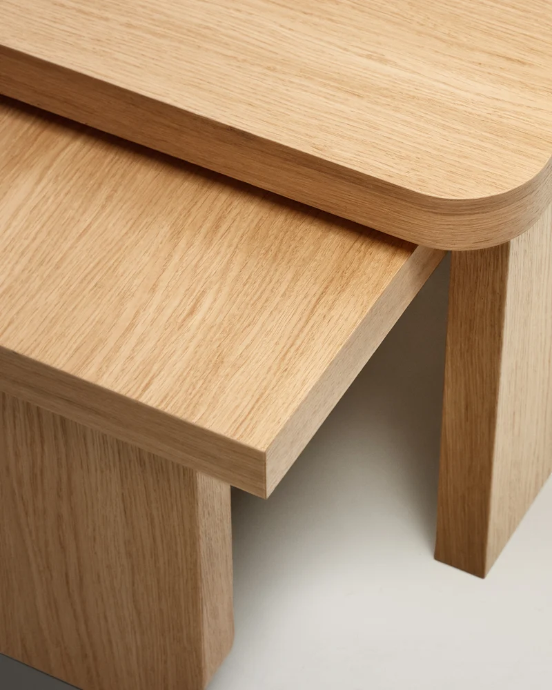 Oaq set of 2 coffee tables