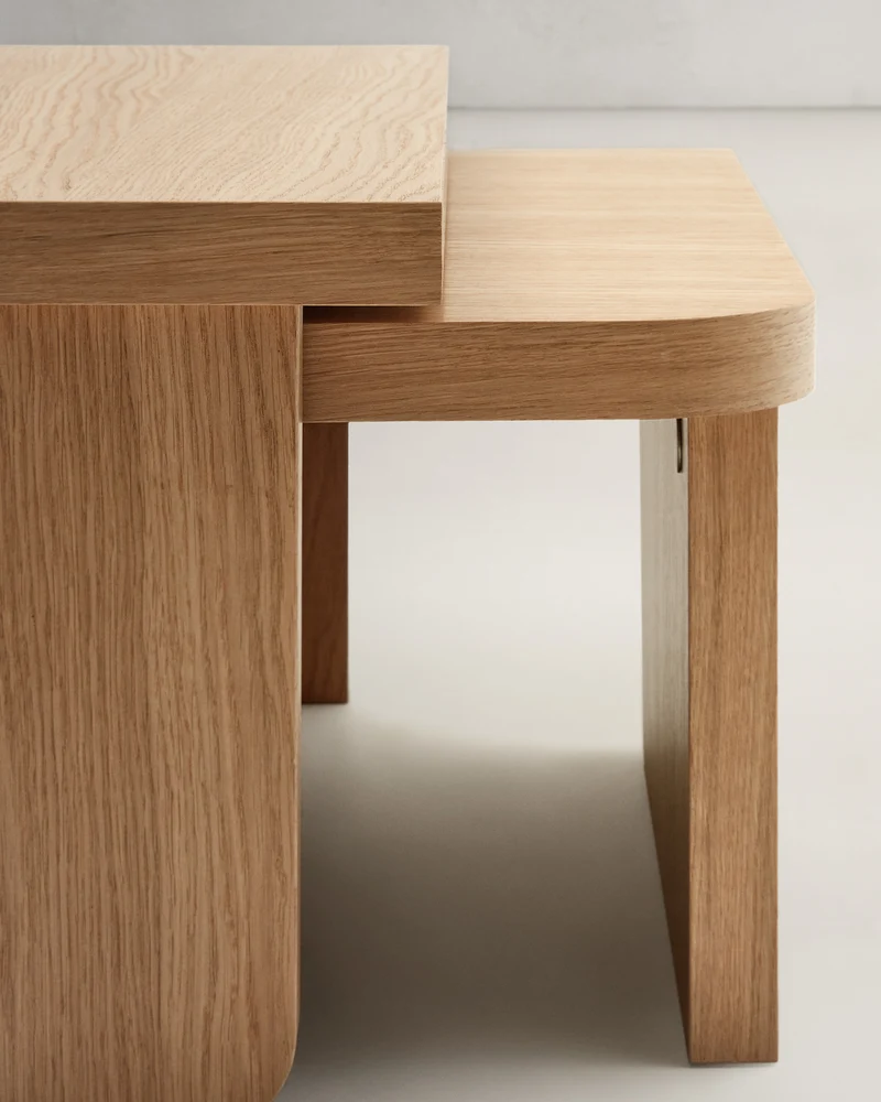 Oaq set of 2 coffee tables