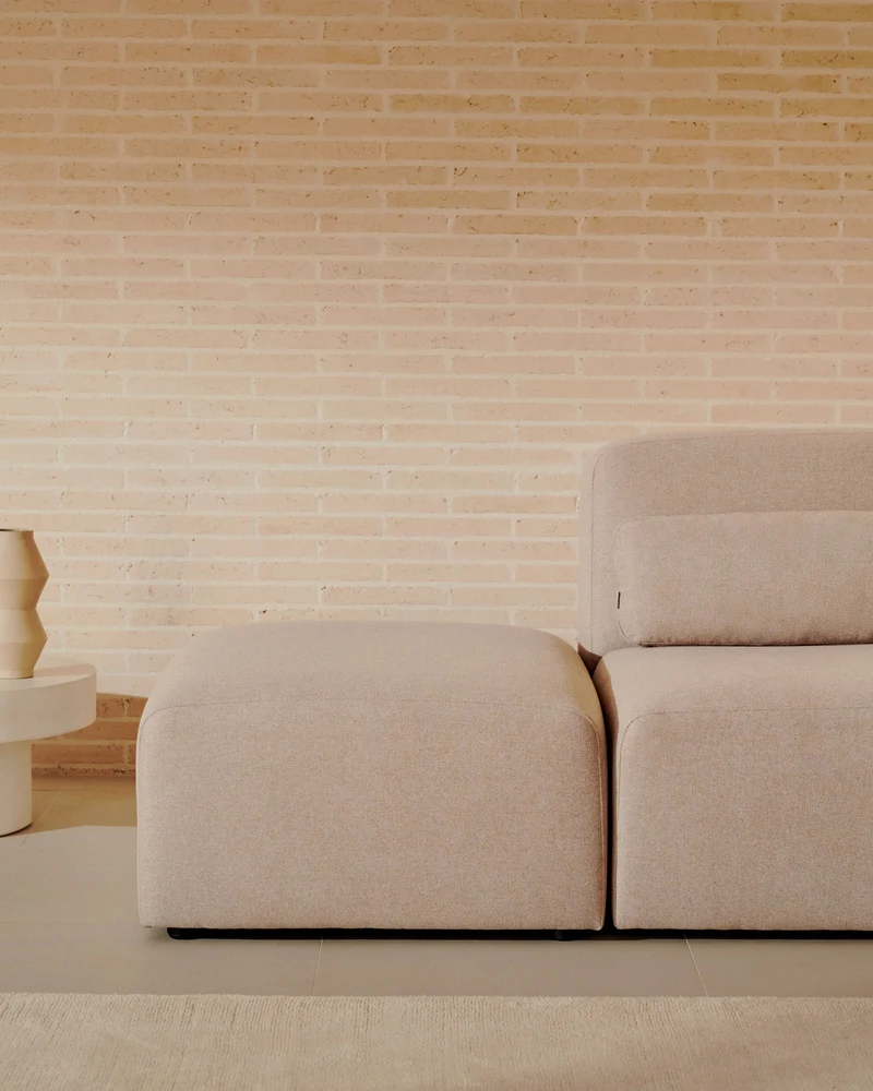Neom 1-Seater with Pouffe - Beige