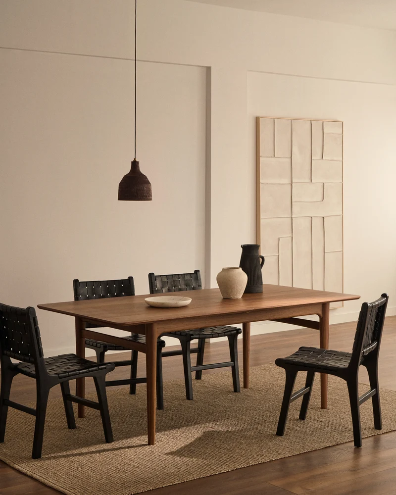 Elan Extendable Table