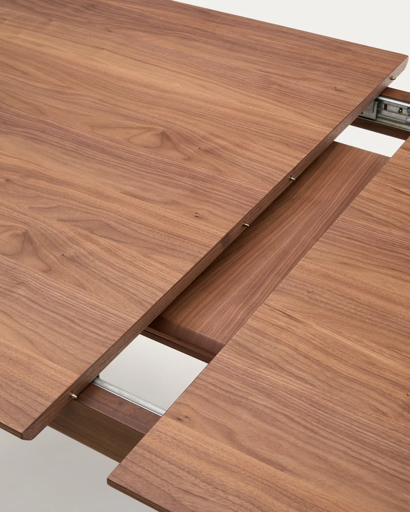 Elan Extendable Table