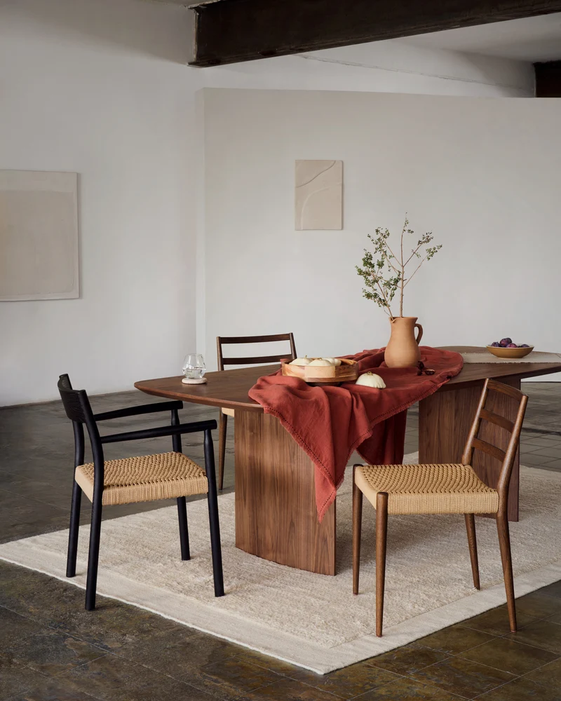 Litto Table - Walnut Veneer