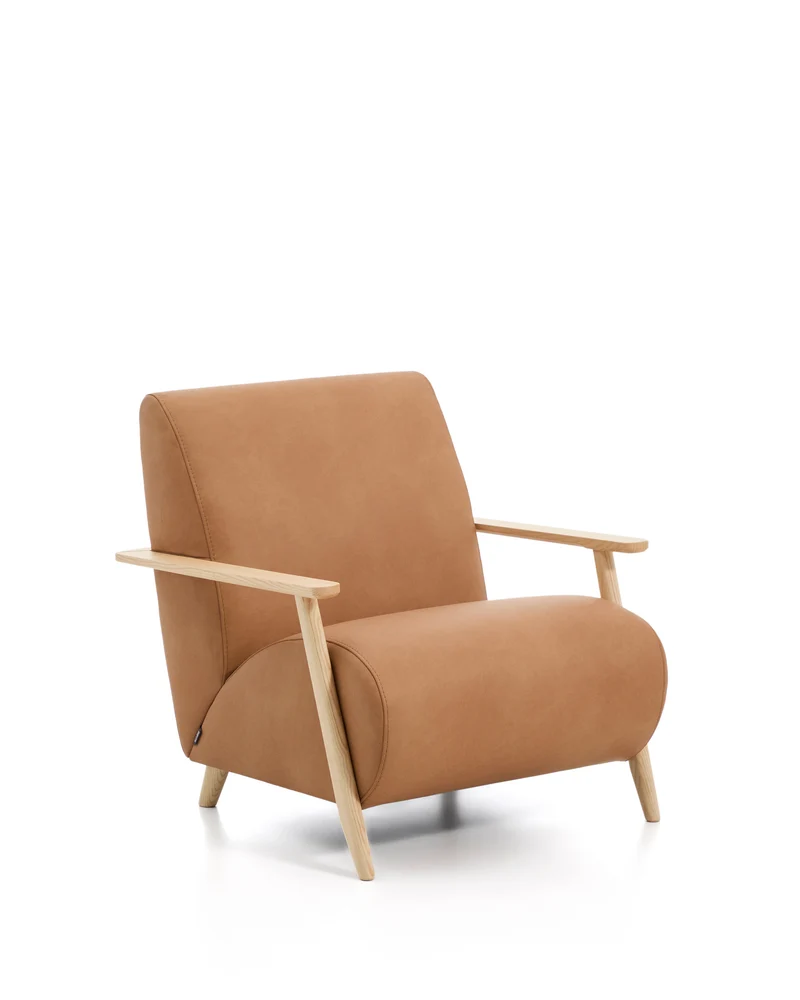 Meghan armchair in brown leather and solid ash wood with natural-coloured finish FSC Mix Credit