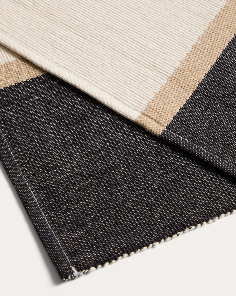 Tari set of 2 black placemats 35 x 50 cm