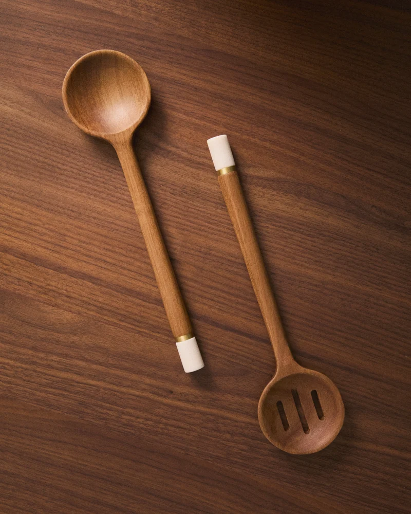 Nover kitchen utensil