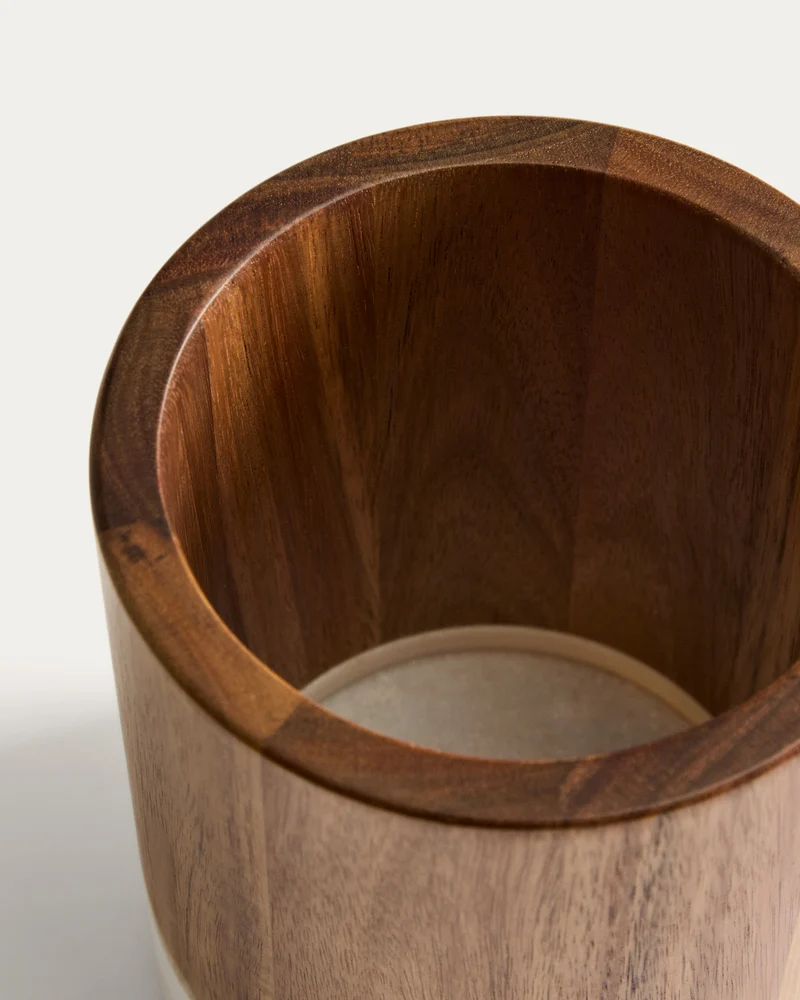 Turen utensil holder