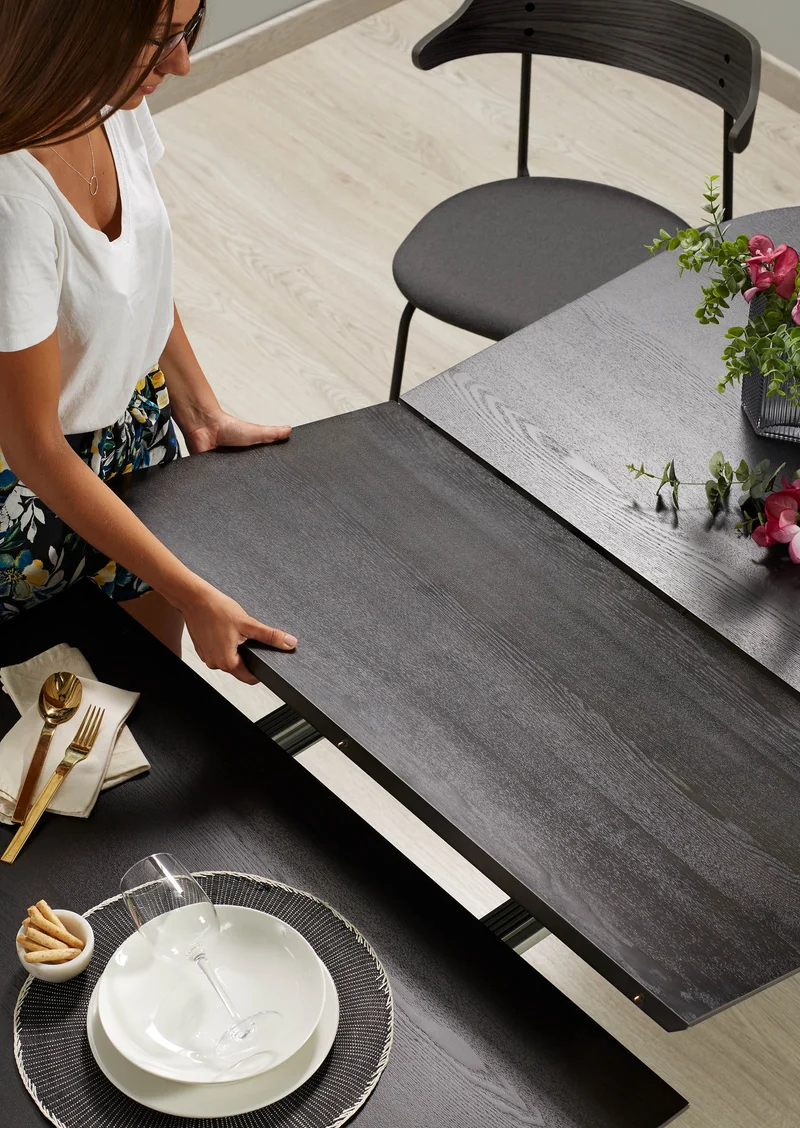 Extendable Milian table 170 (320) x 100 cm