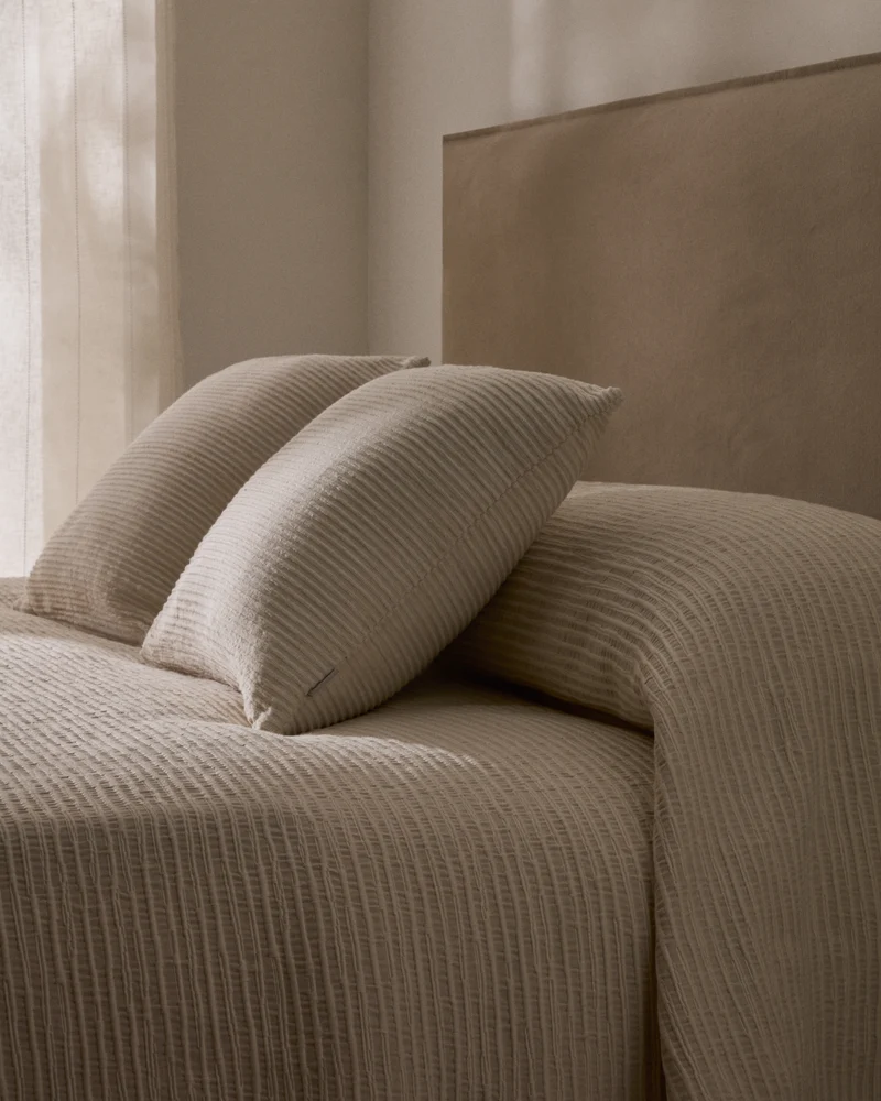 Bedar Beige Quilt 180 x 250 cm