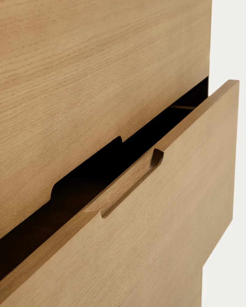 Arelida chest of drawers made of oak veneer and solid oak wood with light brown finish 100 x 80 cm FSC Mix Credit