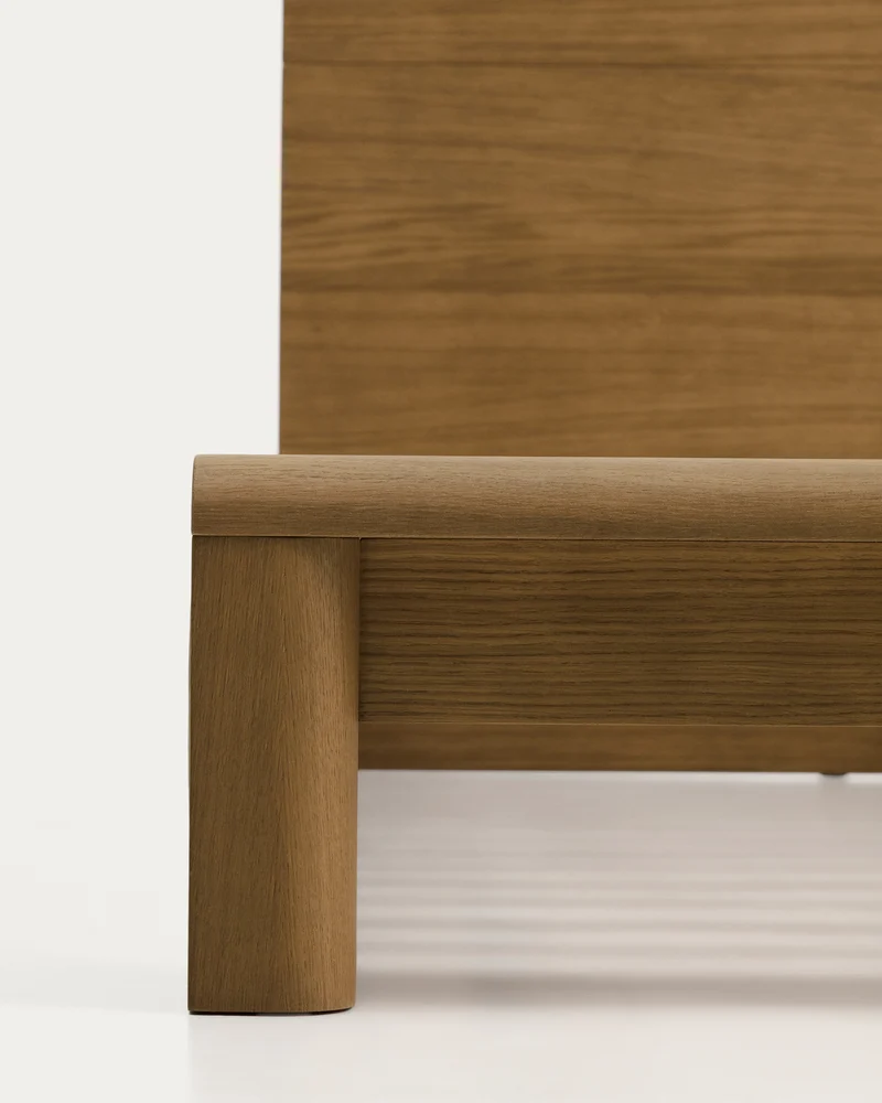 Arelida bed made of oak veneer and solid oak wood with light brown finish for 160 x 200 cm mattress FSC Mix Credit