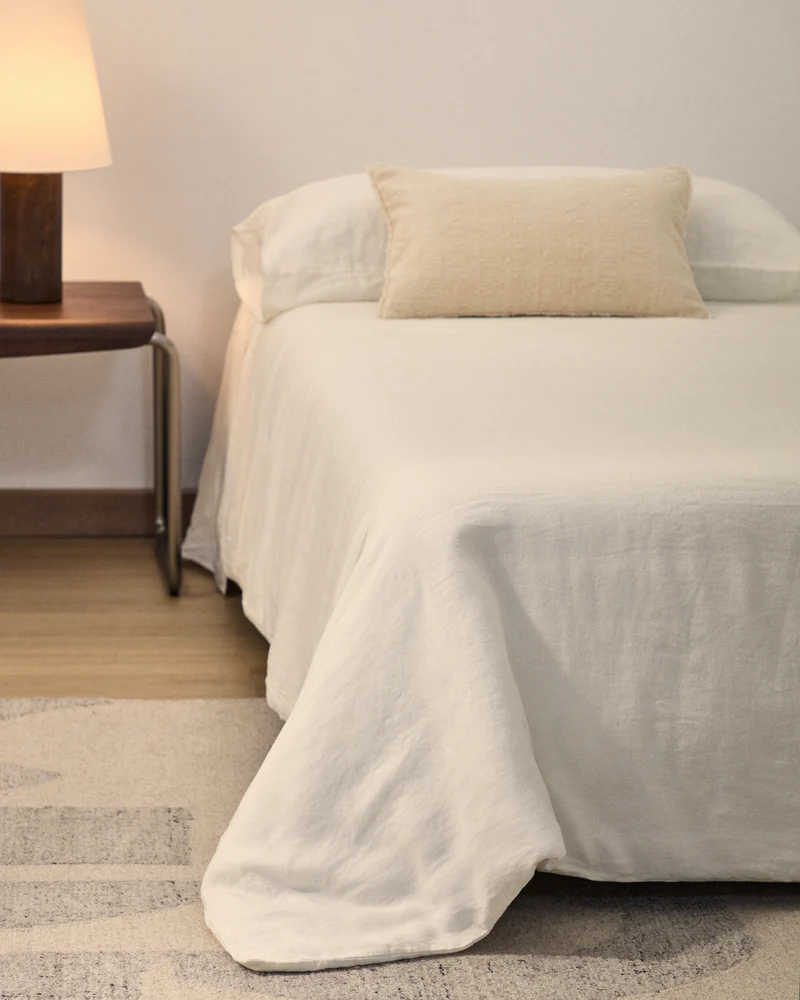 Simmel duvet cover and pillowcase set in ecru