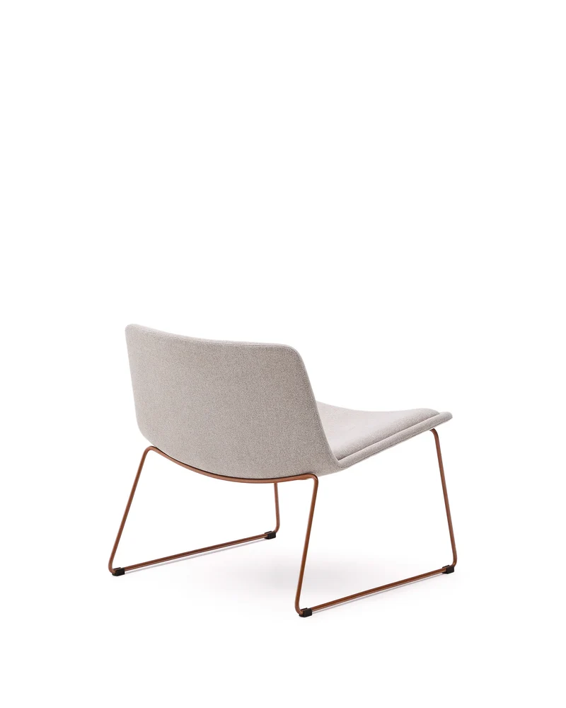 Zahara beige armchair with steel legs and terracotta finish
