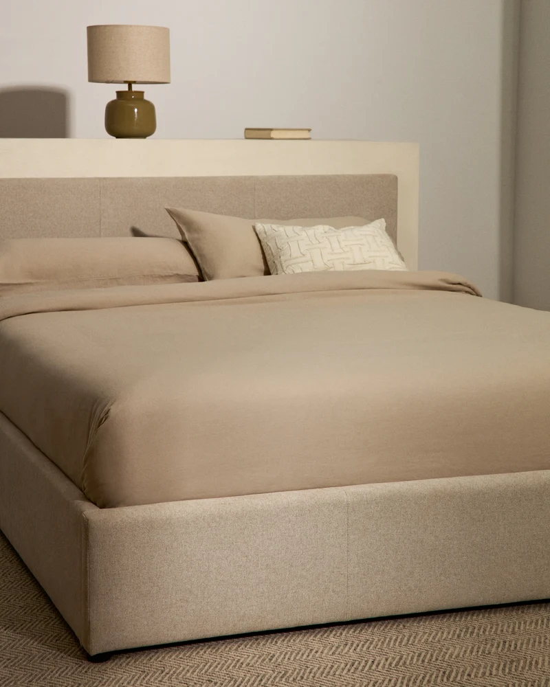 Nahiri beige chenille lift-up storage bed for a 150 x 200 cm mattress