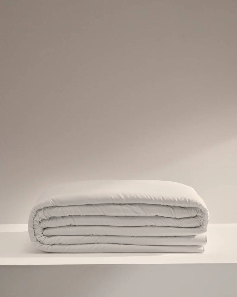 Atra 190gsm down and feather duvet for 180cm bed made in Spain