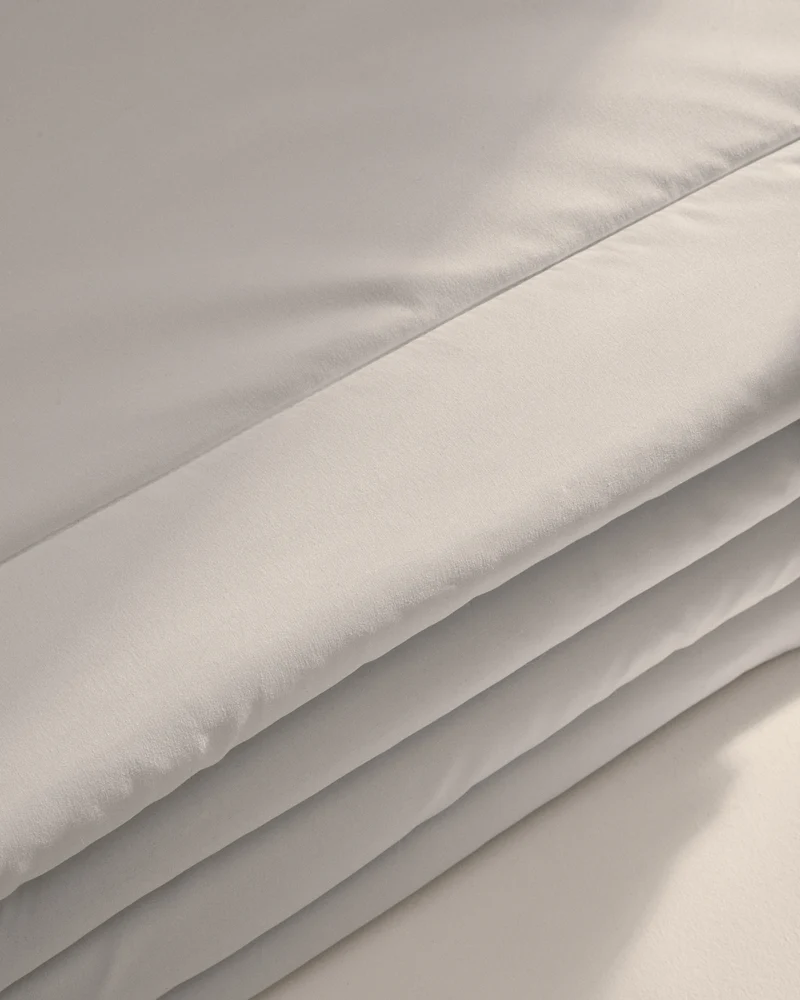 Atra 190gsm down and feather duvet for 180cm bed made in Spain